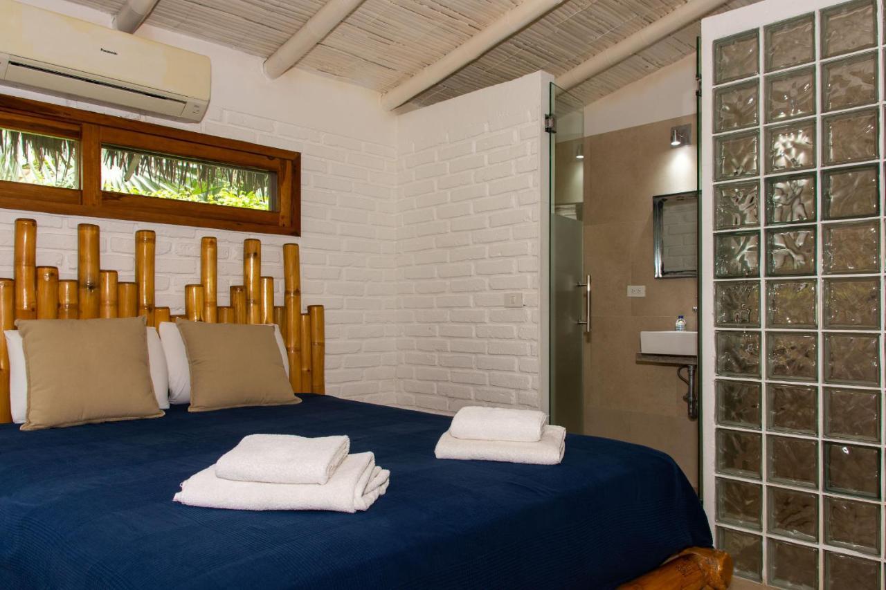 New Nautilus Lodge Puerto López Buitenkant foto